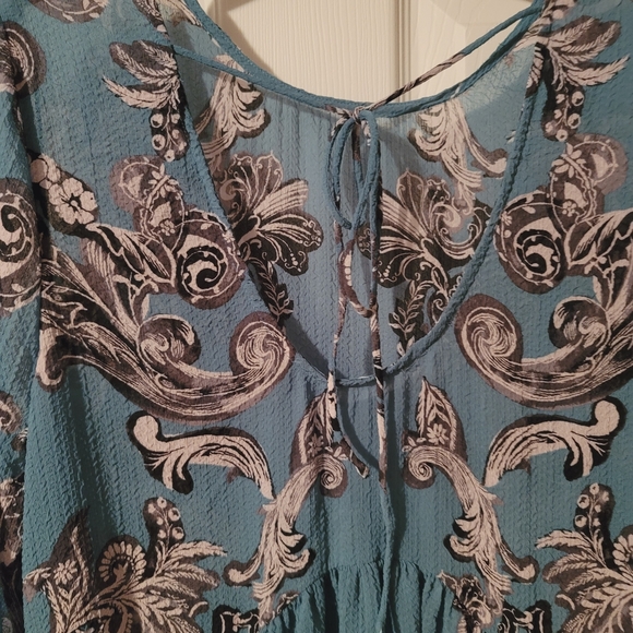 NWT free people Jade/Black/Gray Sheer mini dress with long flare sleeves Size XS - Picture 3 of 4